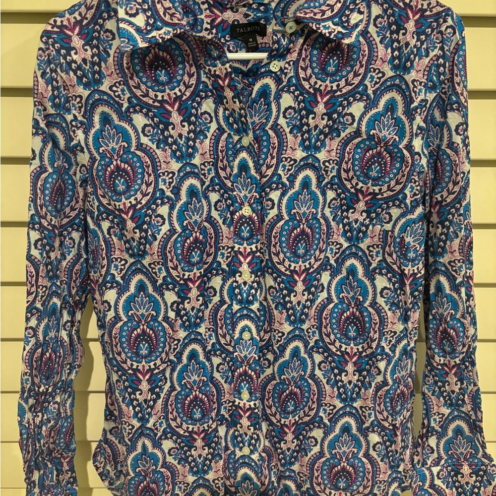 Talbots Blue and Pink Paisley Button-Down Shirt (Medium)